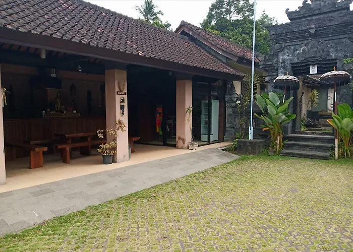 Rumah Tu7u バリ島